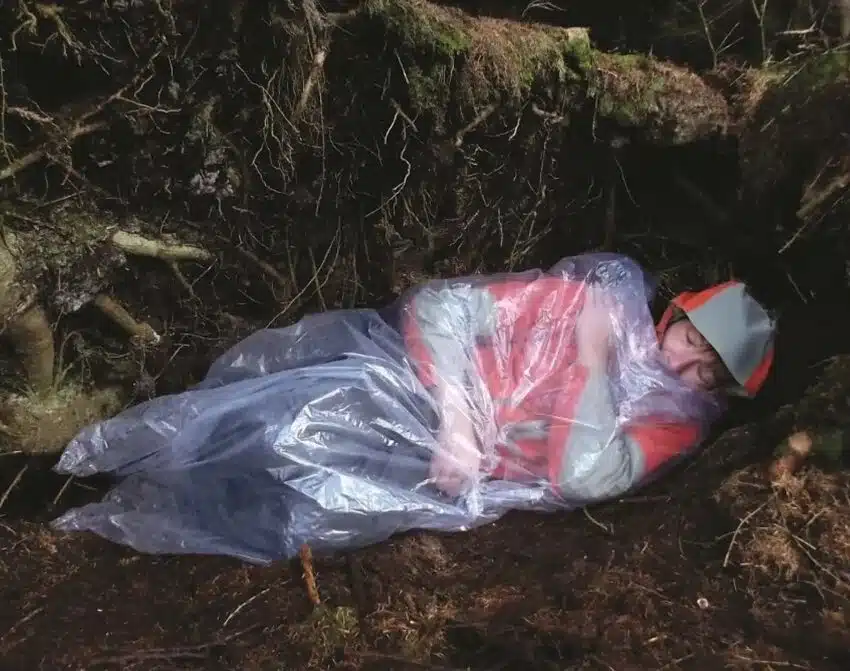 BCB Nødpose Polythene | Arctic-Fritid.no