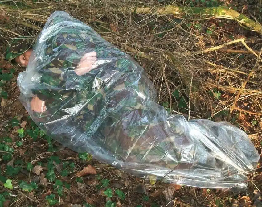 BCB Nødpose Polythene | Arctic-Fritid.no