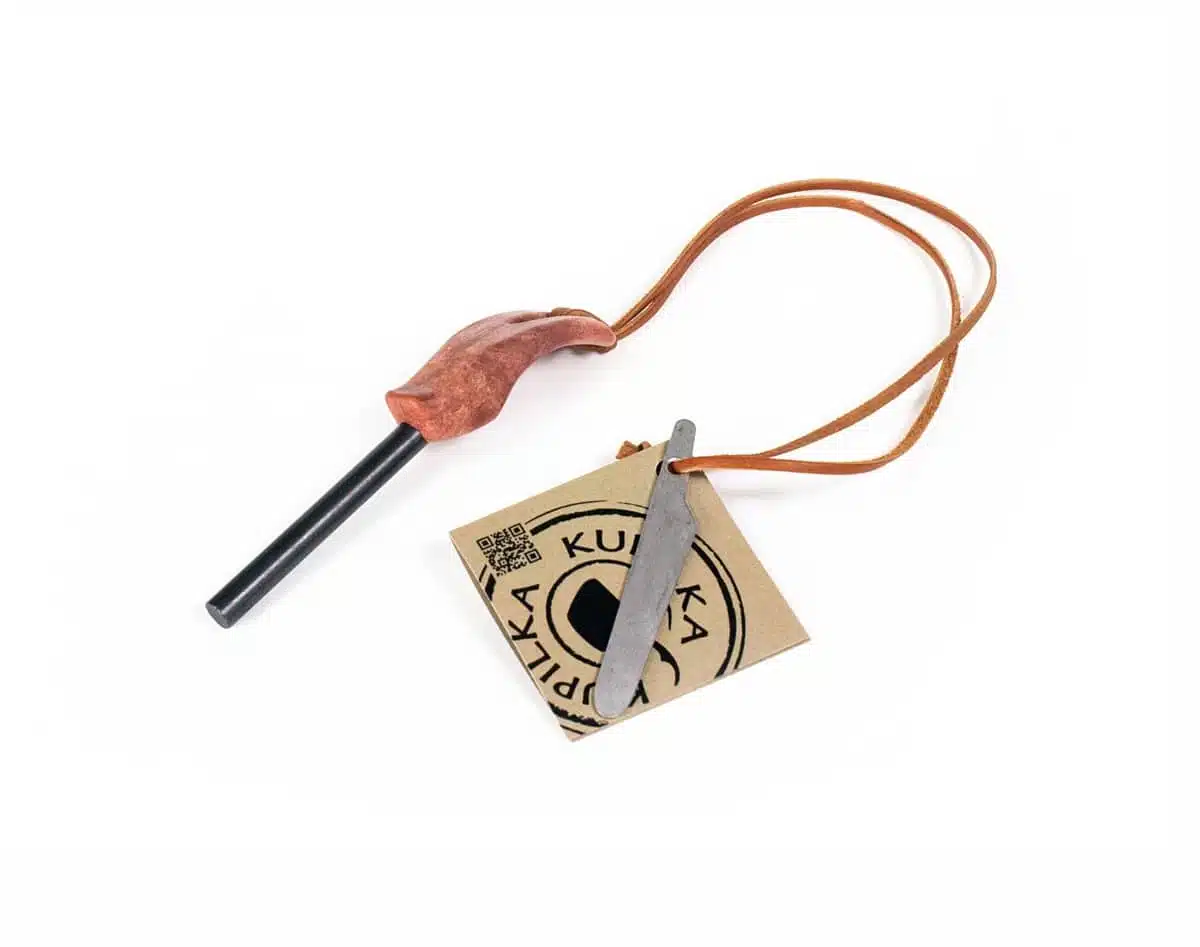 Kupilka FireSteel 8 – Rød | Arctic-Fritid.no Kupilka FireSteel 8 - Rød | Arctic-Fritid.no